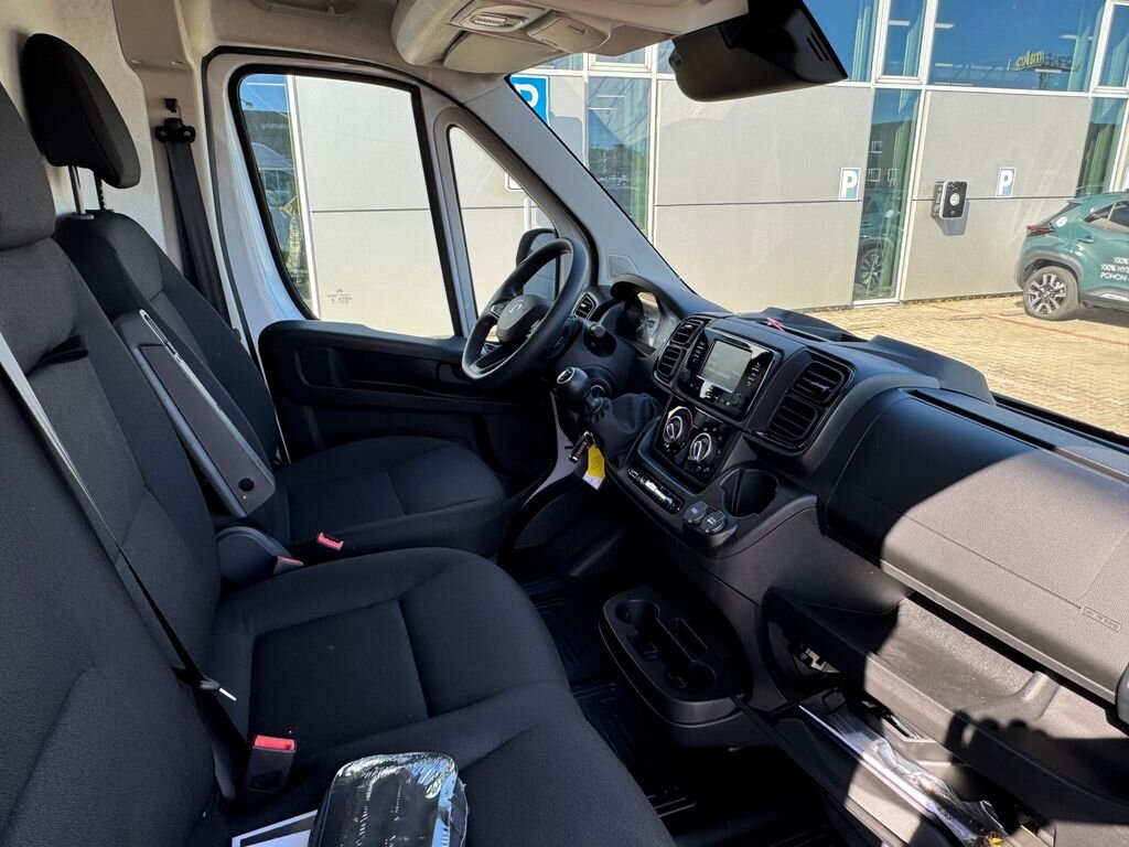 Toyota Proace Max Skříň 2,2 l 103 kw