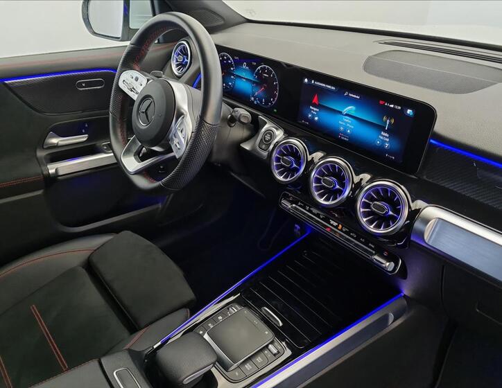 Mercedes-Benz GLB 18