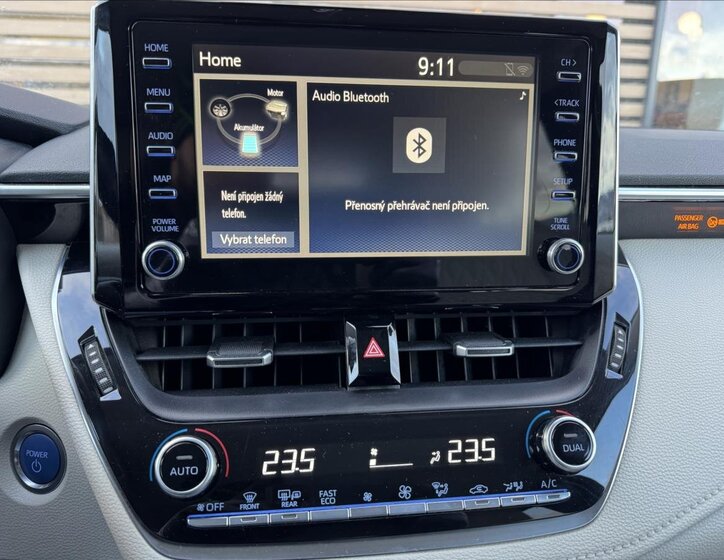 Toyota Corolla Sedan / Limuzína 1,8 l 72 kw