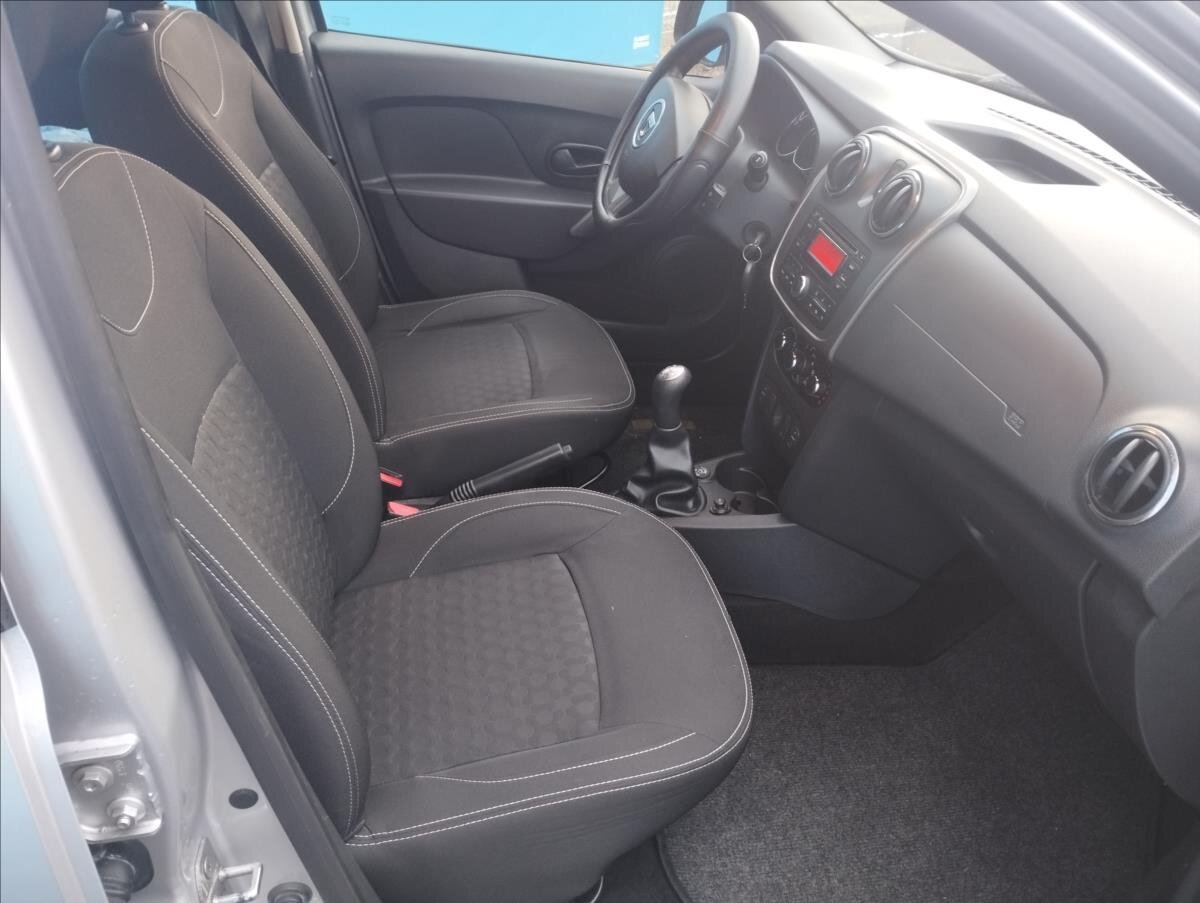 Dacia Sandero Hatchback 1,1 l 55 kw