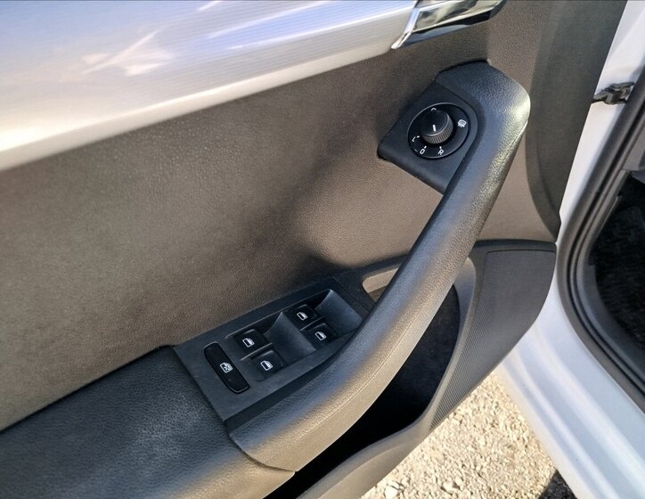 Škoda Octavia Kombi 2,0 l 110 kw