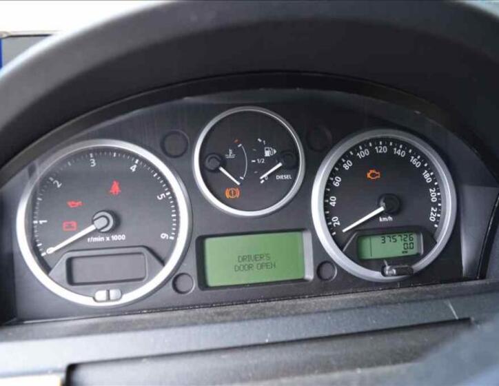 Land Rover Discovery 16