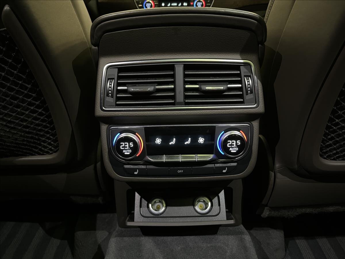 Audi SQ7 SUV / Terénní 4,0 l 320 kw