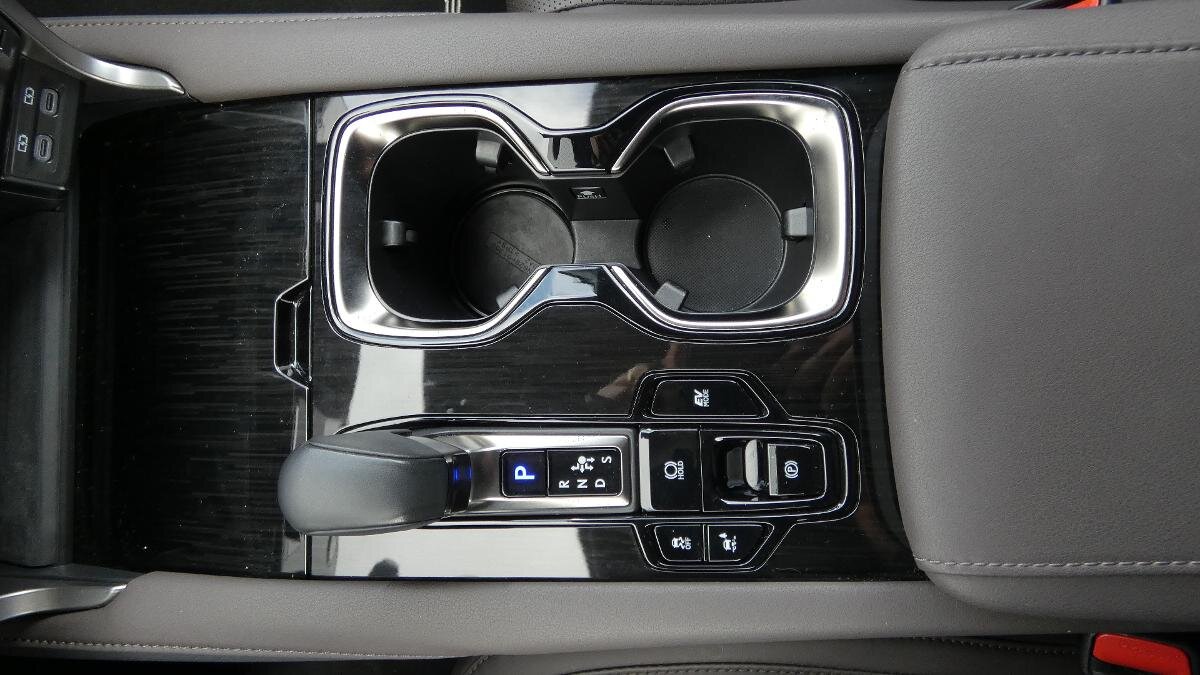 Lexus RX 350h SUV / Terénní 2,5 l 140 kw