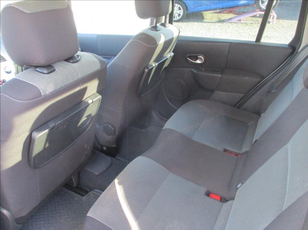 Renault Modus MPV 1,1 l 55 kw