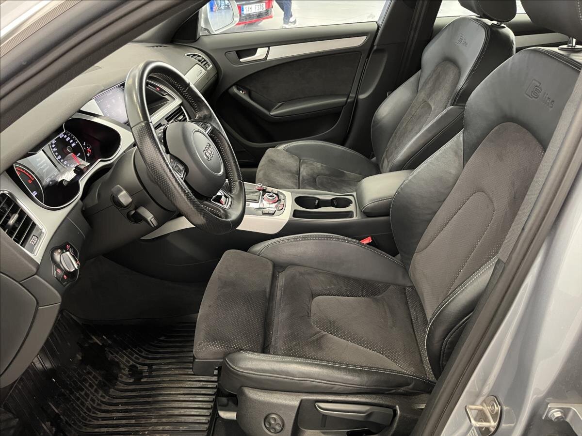 Audi A4 Kombi 2,0 l 140 kw