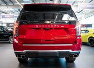 Chevrolet Suburban SUV 6,2 l 313 kw