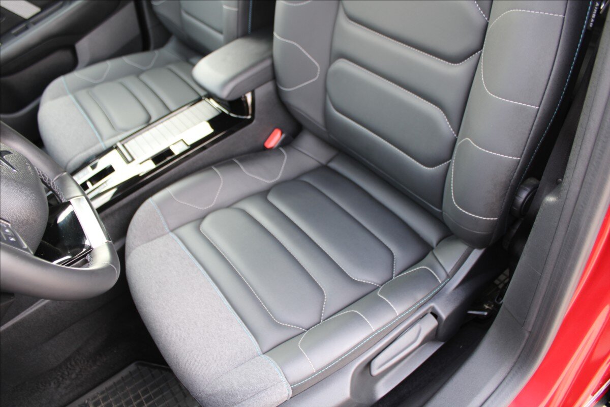 Citroën C4 SUV / Terénní 1,2 l 96 kw