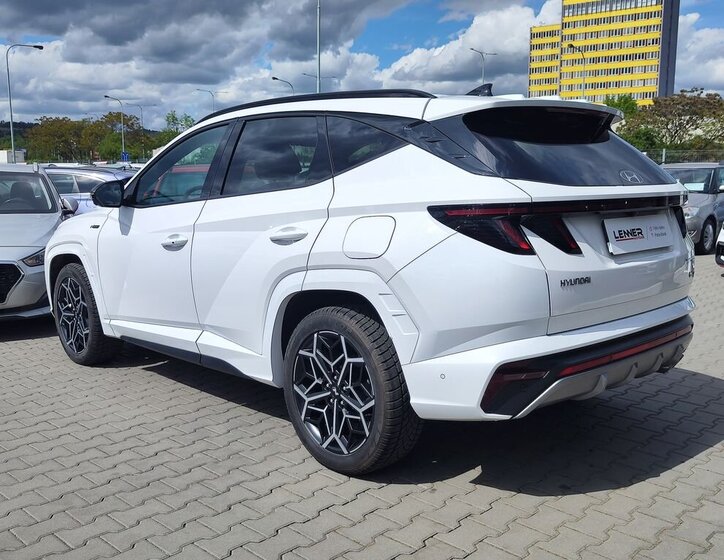 Hyundai Tucson SUV / Terénní 1,6 l 169 kw