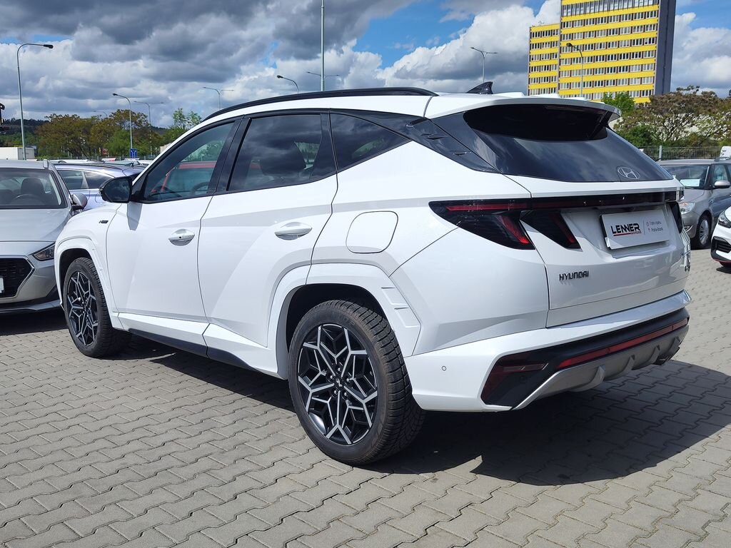 Hyundai Tucson SUV / Terénní 1,6 l 169 kw