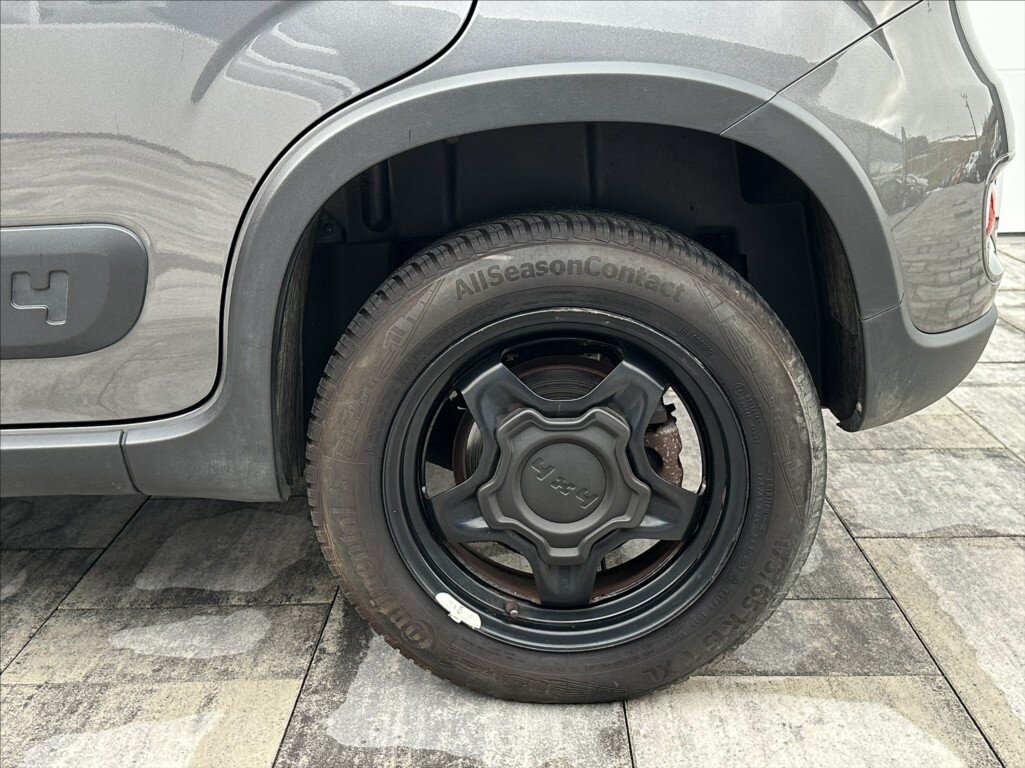 Fiat Panda Hatchback 875,0 63 kw