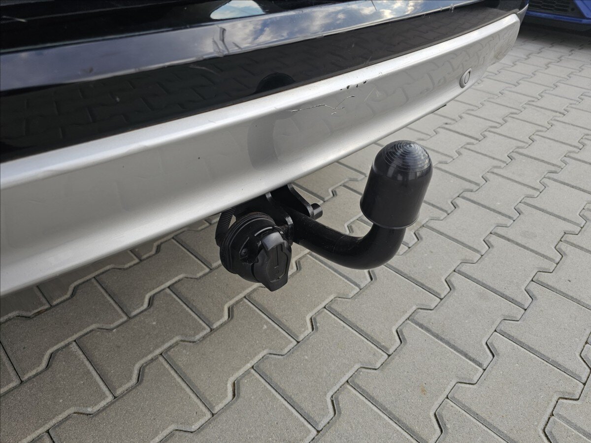 Honda CR-V Kombi 2,0 l 114 kw