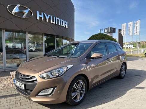 Hyundai i30 Kombi 1,6 l 99 kw