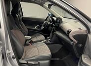 Toyota Yaris Cross 10