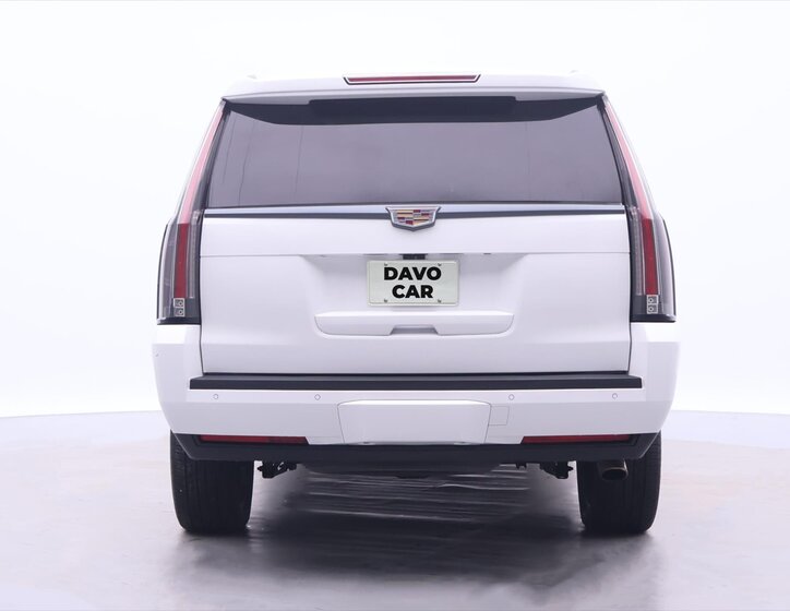 Cadillac Escalade SUV / Terénní 6,2 l 313 kw