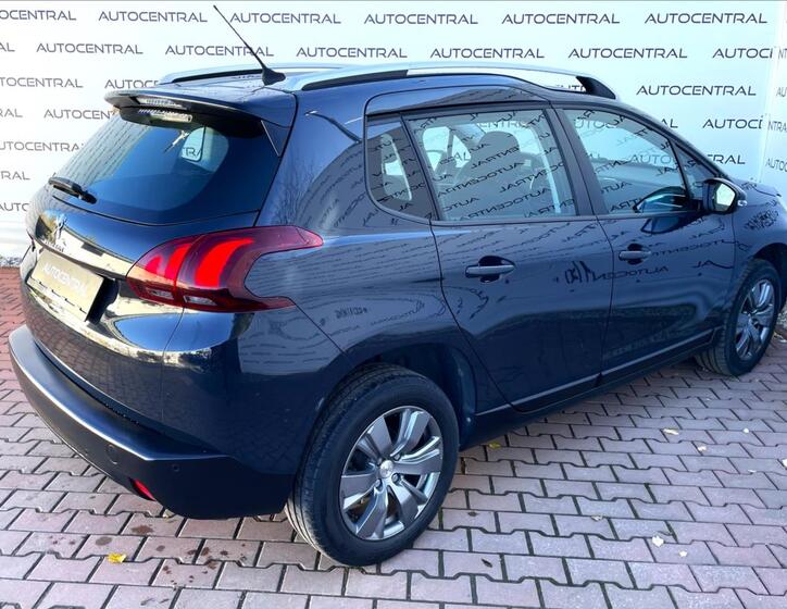 Peugeot 2008 5