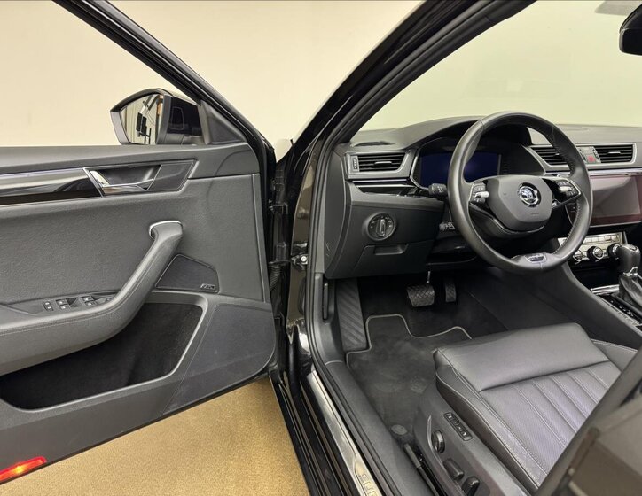 Škoda Superb 38