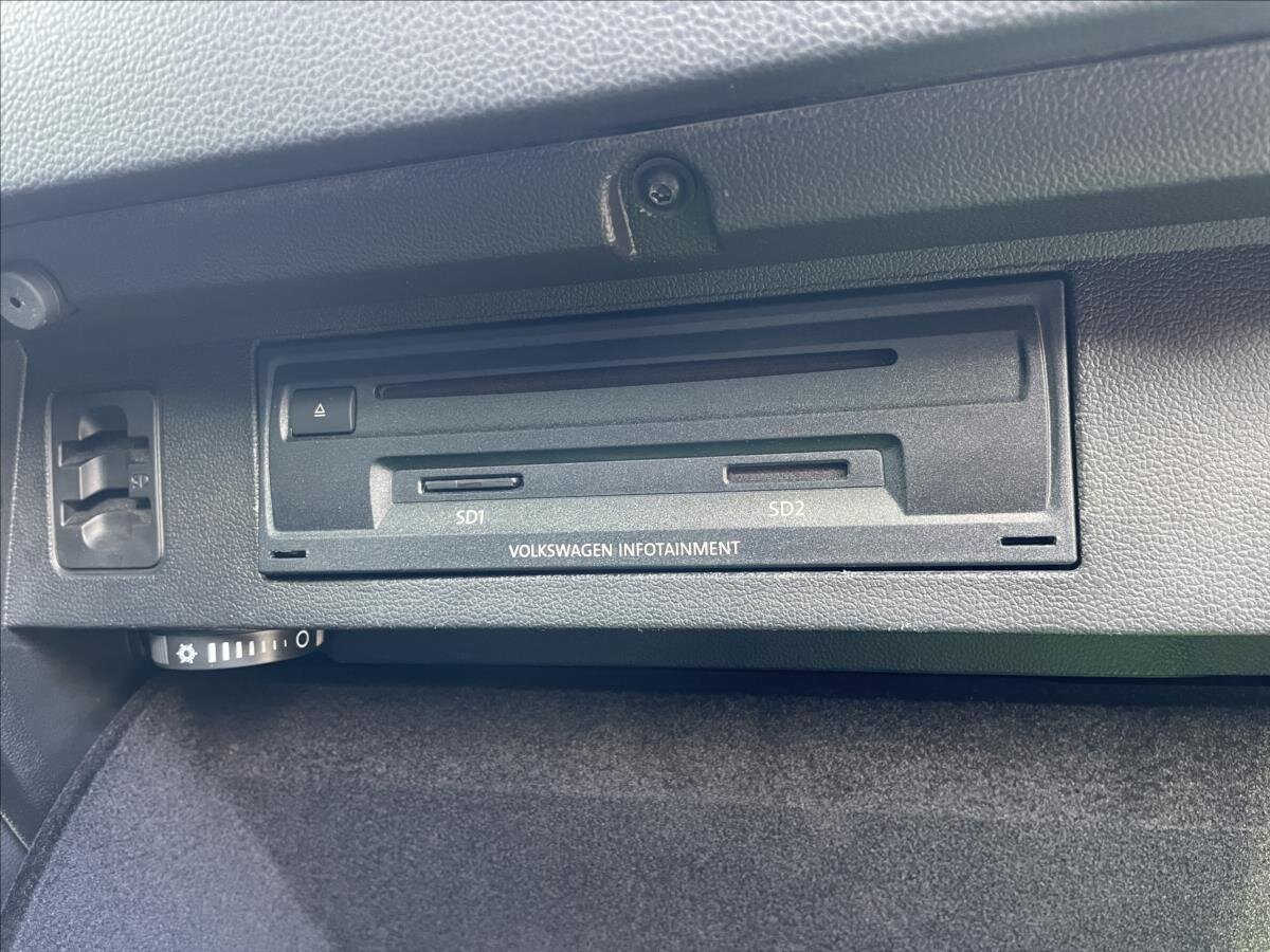 Volkswagen Passat Kombi 2,0 l 110 kw