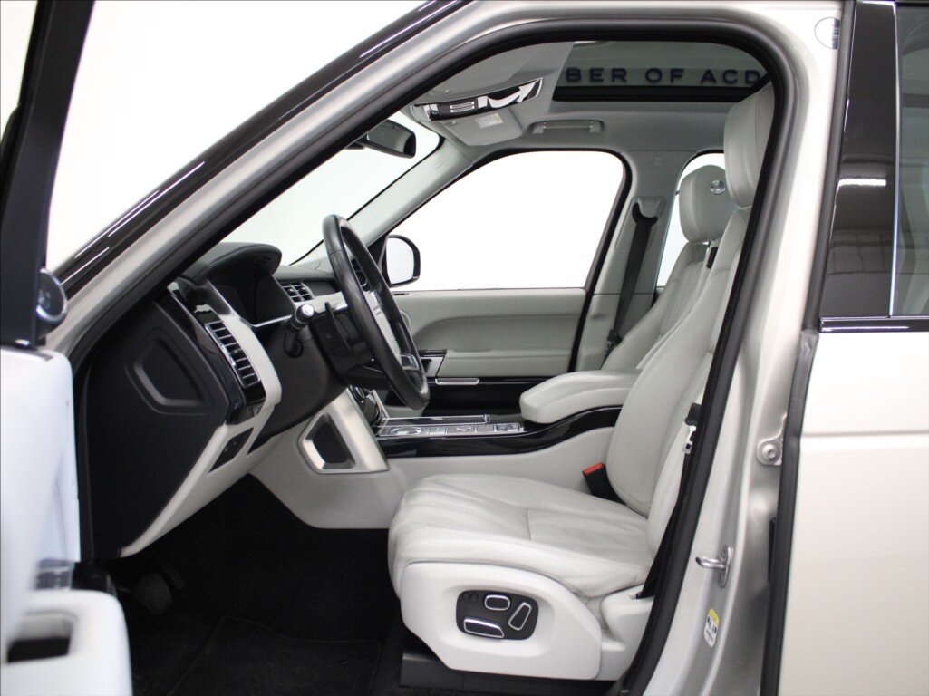 Land Rover Range Rover SUV / Terénní 3,0 l 190 kw