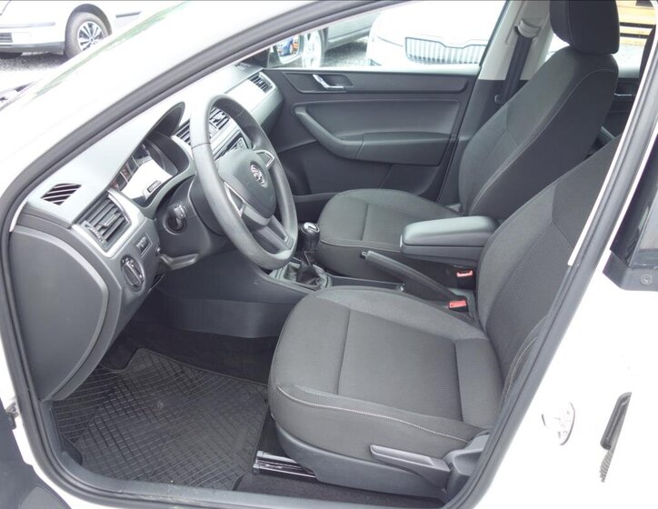 Škoda Rapid Hatchback 1,4 l 66 kw