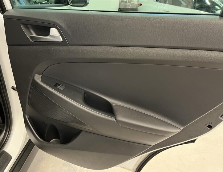 Hyundai Tucson SUV 1,6 l 130 kw