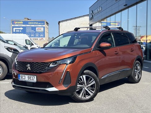 Peugeot 5008 SUV / Terénní 1,2 l 96 kw