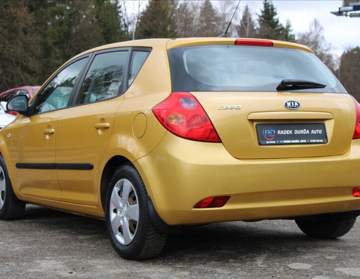 KIA Ceed Hatchback 1,4 l 80 kw