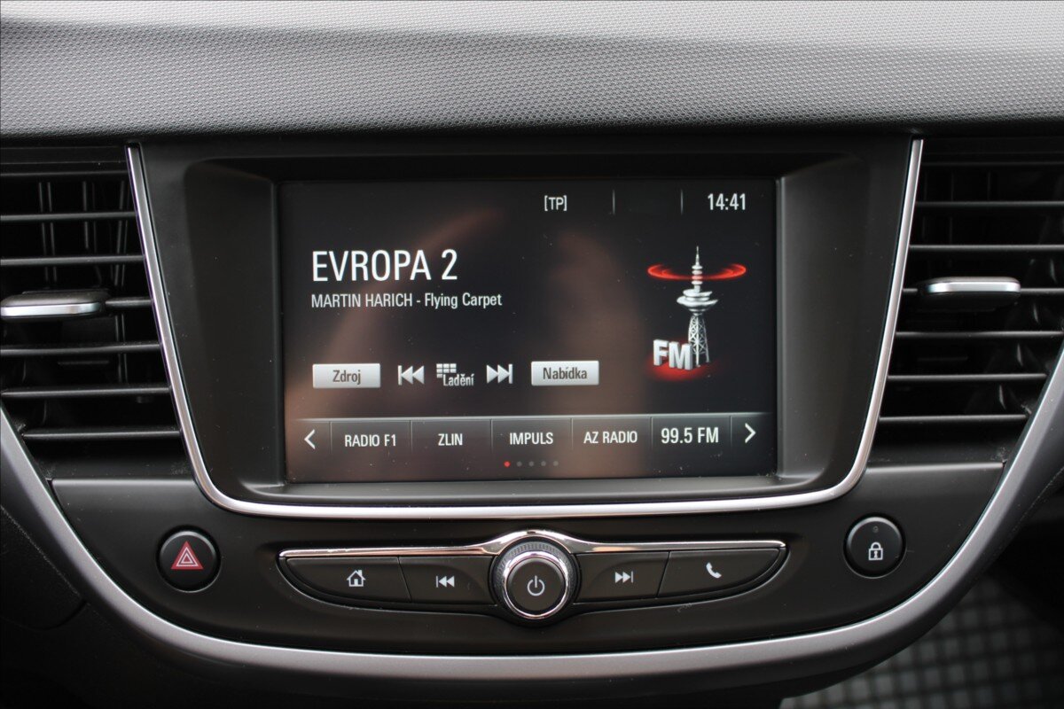 Opel Crossland SUV / Terénní 1,2 l 96 kw