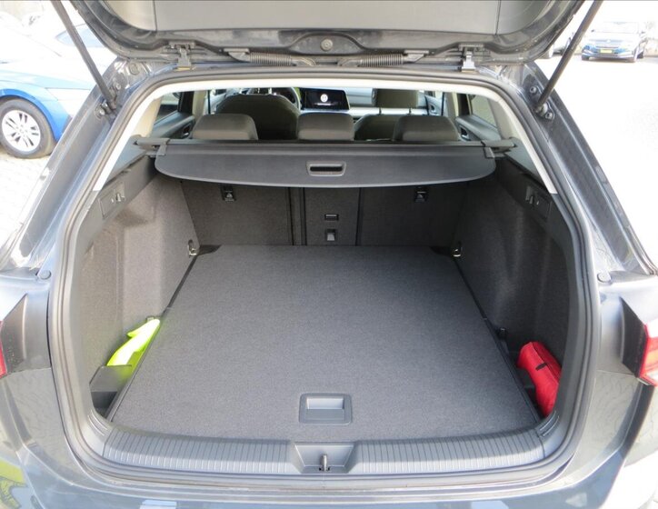 Volkswagen Golf Kombi 1,5 l 96 kw