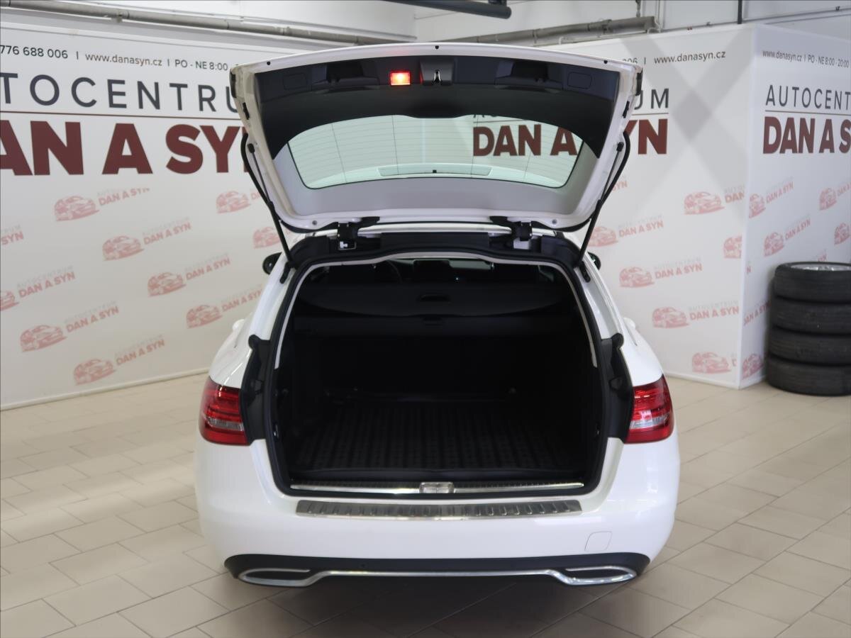 Mercedes-Benz Třídy C Kombi 1,6 l 100 kw