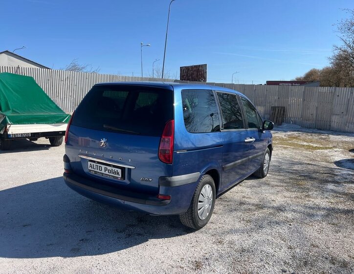 Peugeot 807 MPV 2,0 l 100 kw