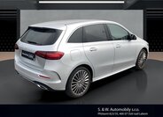 Mercedes-Benz Třídy B MPV 1,3 l 120 kw