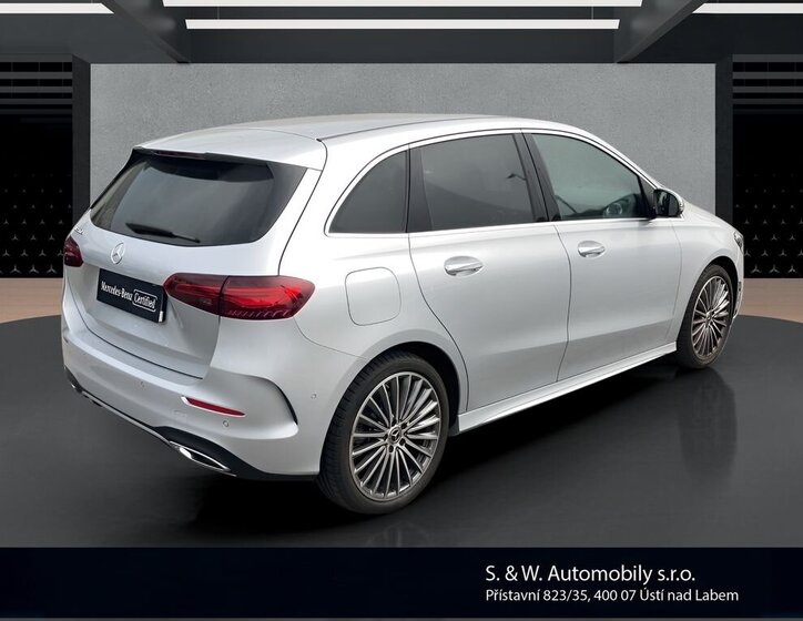 Mercedes-Benz Třídy B MPV 1,3 l 120 kw