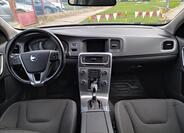 Volvo V60 9