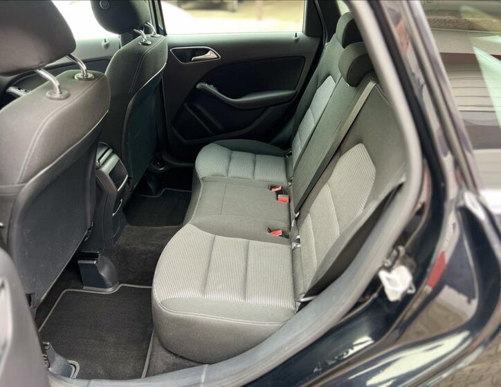 Mercedes-Benz Třídy B Kombi 1,5 l 80 kw