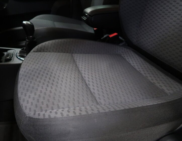 Škoda Roomster MPV 1,4 l 63 kw