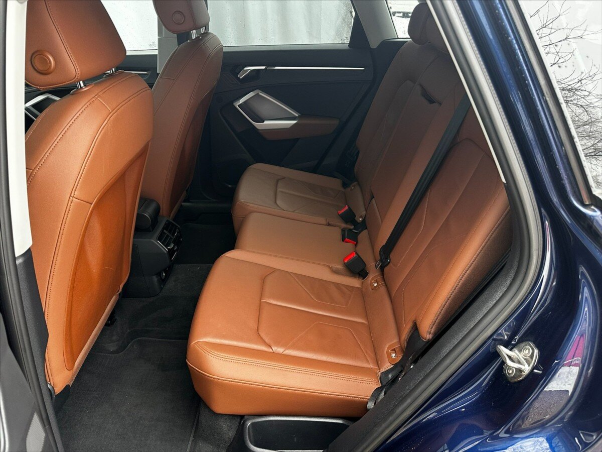 Audi Q3 Kombi 2,0 l 147 kw