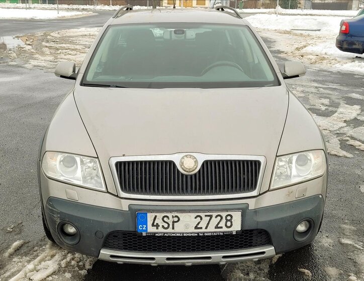 Škoda Octavia Kombi 2,0 l 103 kw