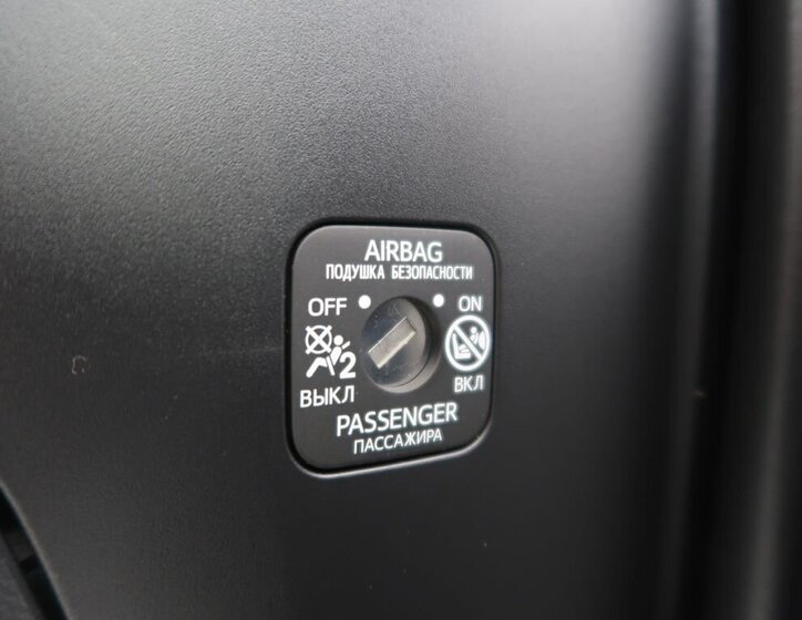 Toyota RAV4 SUV / Terénní 2,5 l 131 kw