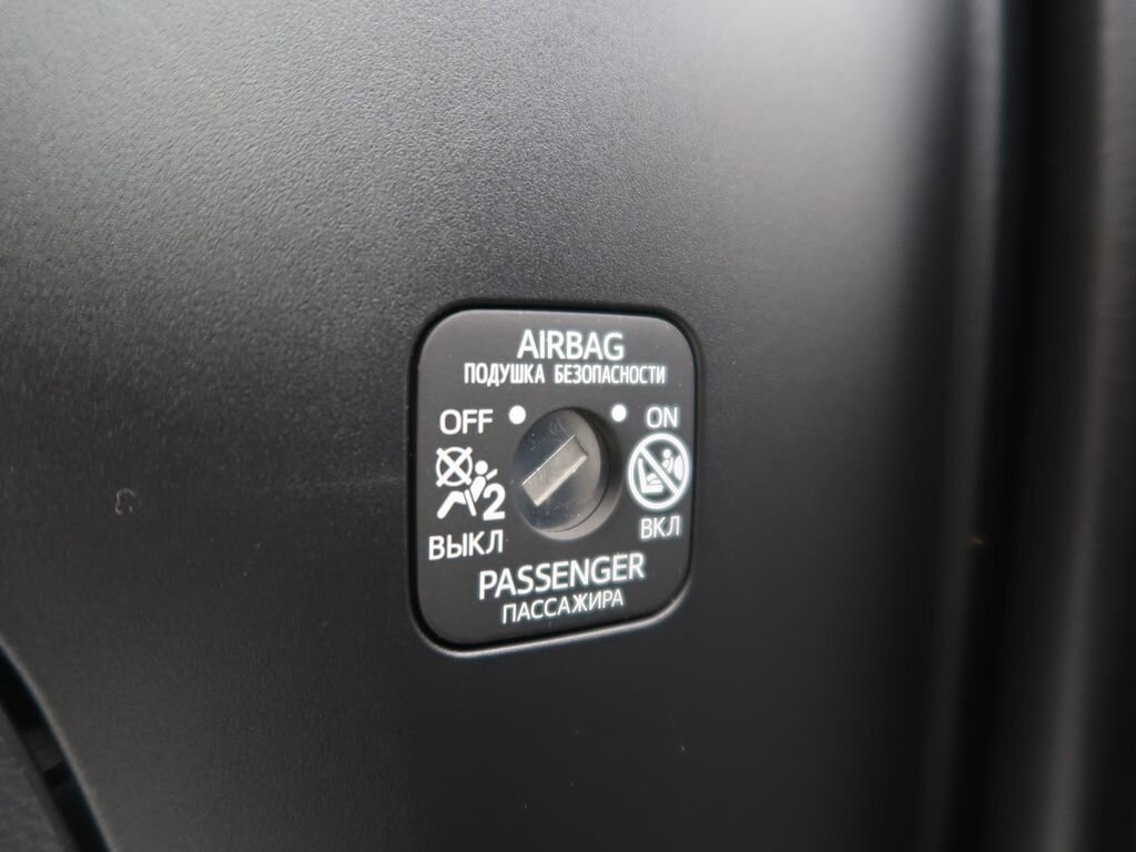 Toyota RAV4 SUV / Terénní 2,5 l 131 kw