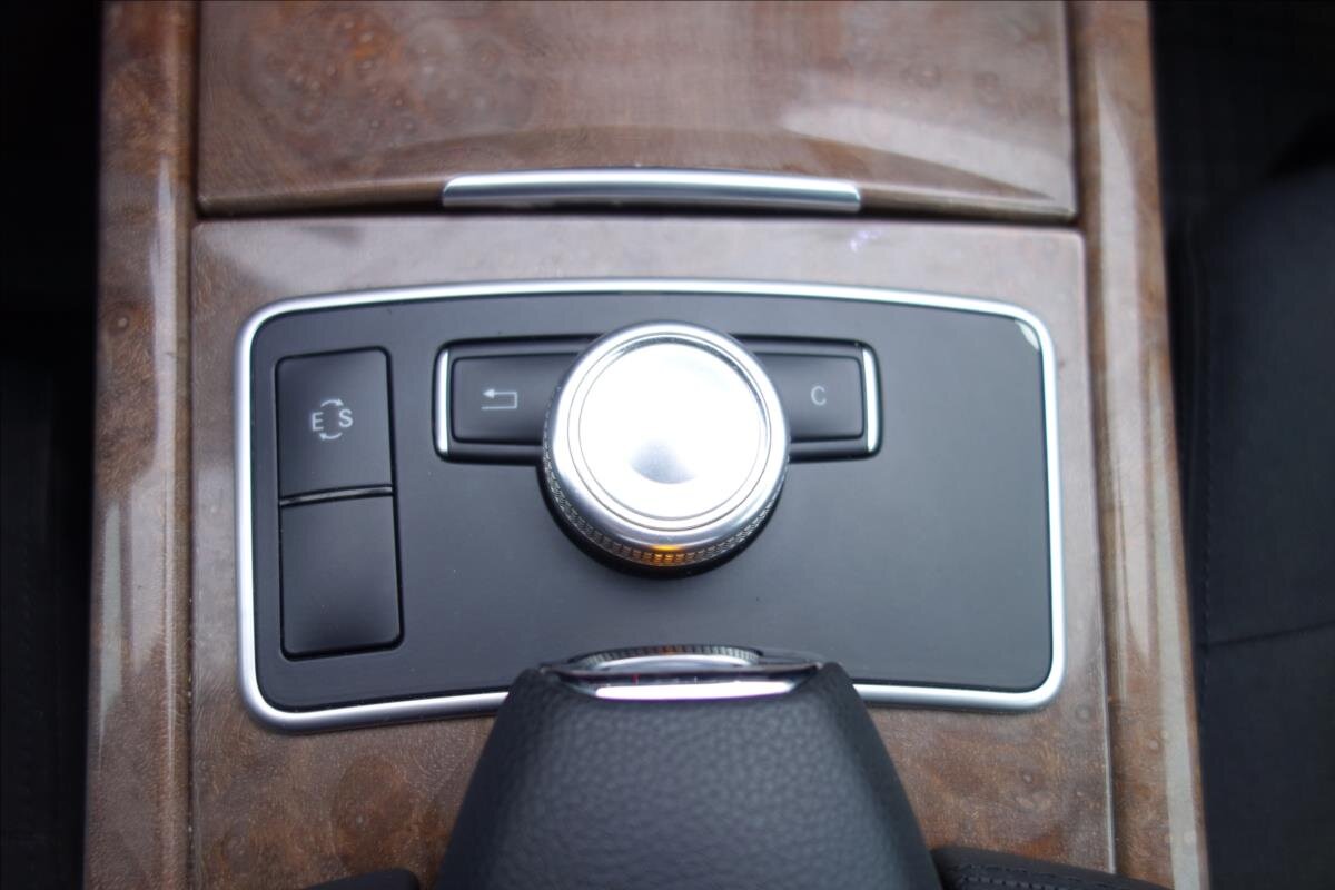 Mercedes-Benz Třídy E Kombi 3,0 l 195 kw