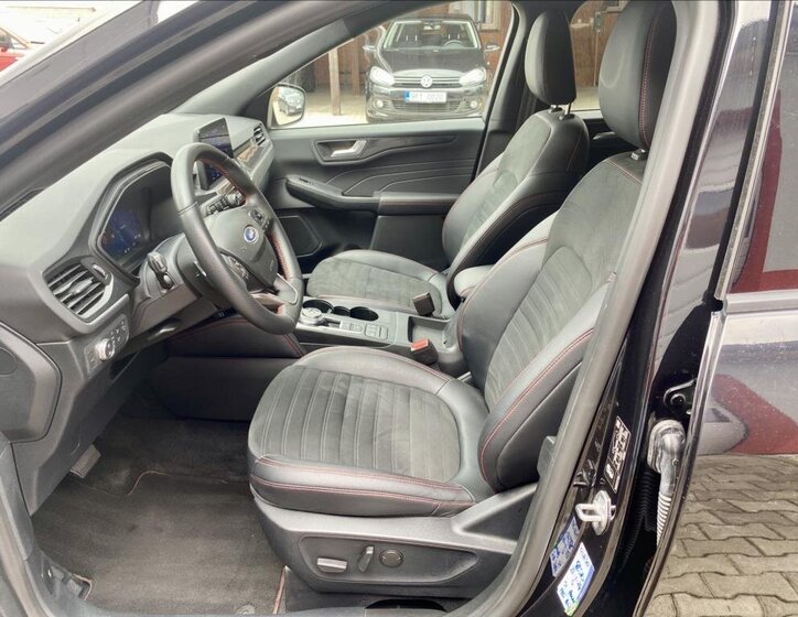 Ford Kuga SUV 2,0 l 110 kw