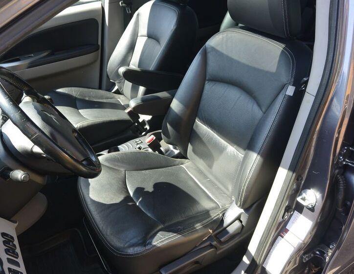 Mitsubishi Grandis 10