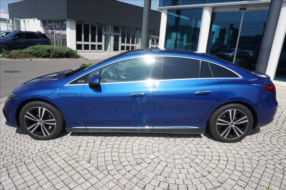 Mercedes-Benz EQE