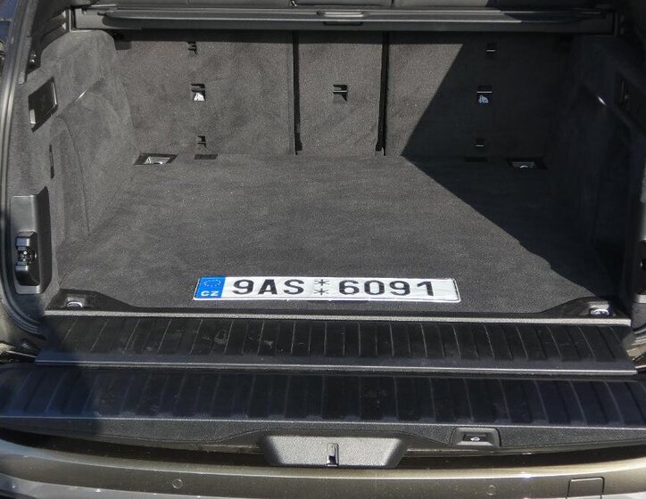 BMW X5 SUV / Terénní 3,0 l 195 kw