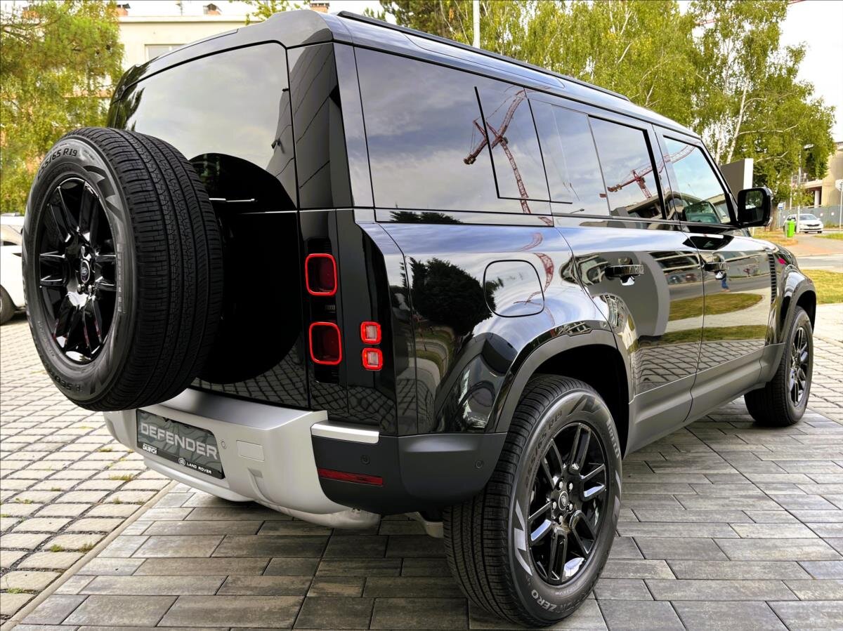 Land Rover Defender SUV / Terénní 3,0 l 147 kw