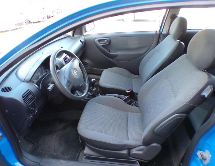 Opel Corsa 11