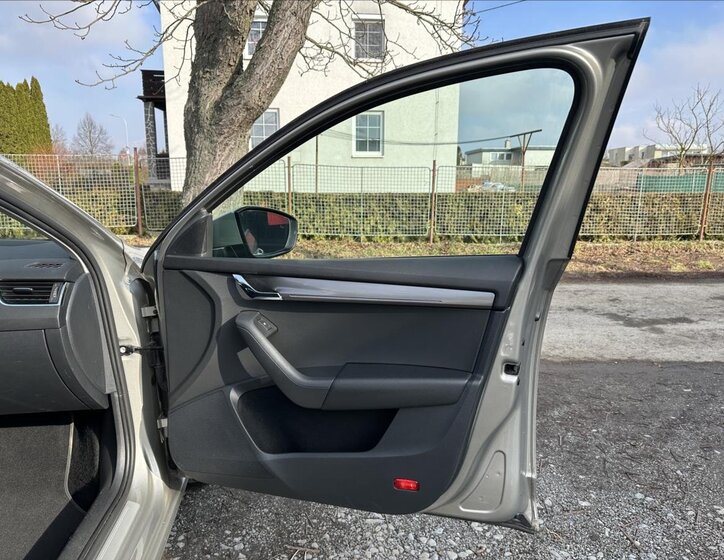 Škoda Octavia Kombi 1,5 l 110 kw