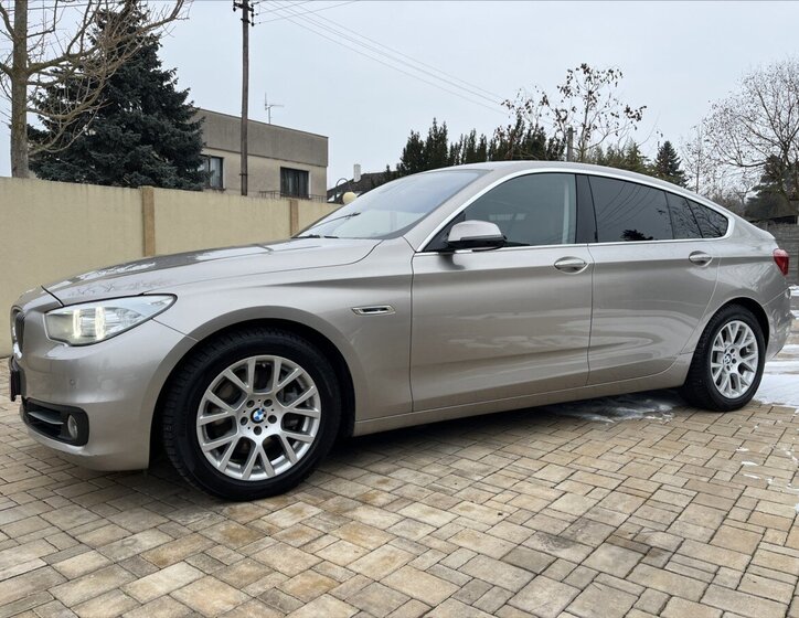BMW Řada 5 Sedan / Limuzína 3,0 l 190 kw