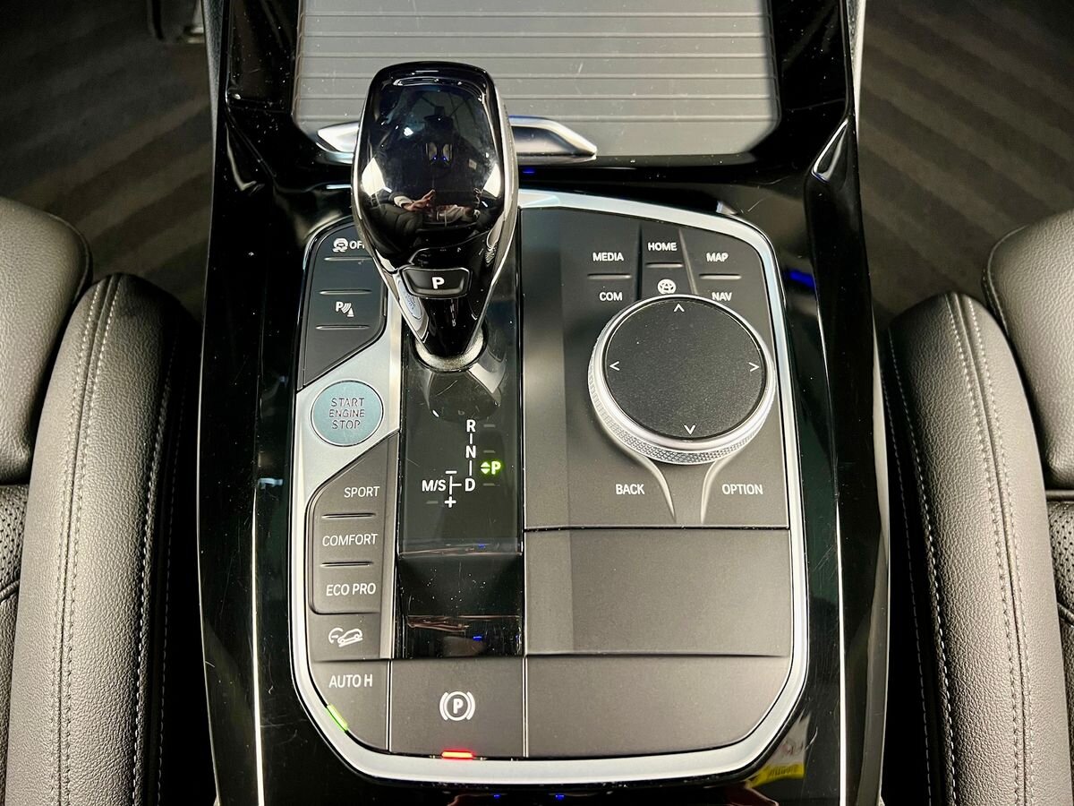 BMW X3 SUV 2,0 l 140 kw